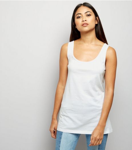 Petite White Scoop Neck Vest | New Look