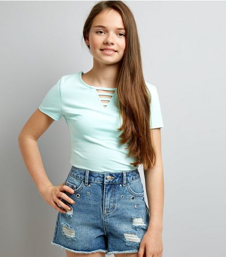 Teens Blue Eyelet Trim Denim Shorts | New Look