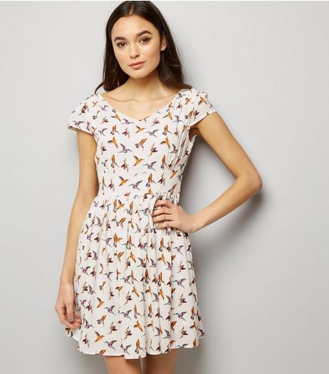Mela White Bird Print Dress | New Look