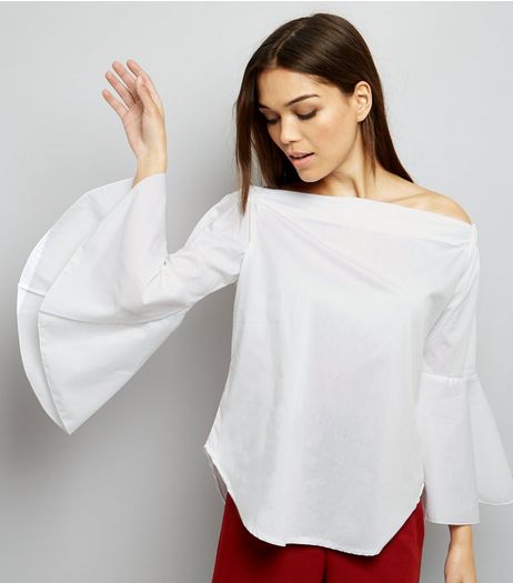 Loving This Bardot Neck Bell Sleeve Top | New Look