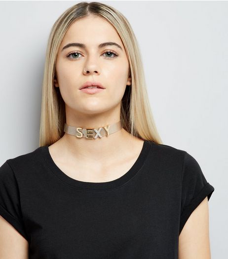 Silver SEXY Charm Choker | New Look