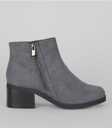 Teens Grey Suedette Zip Side Boots | New Look