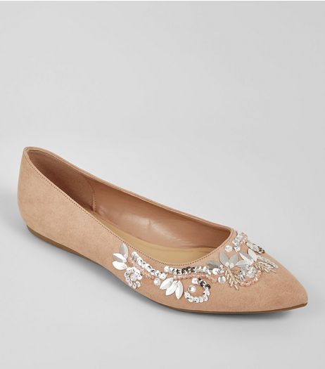 Wide Fit Suedette Nude Pink 3D Embroidered Pumps | New Look