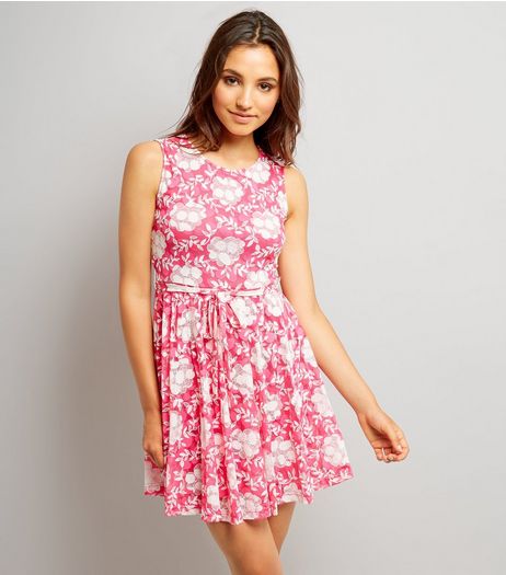 Mela Shell Pink Floral Print Dress | New Look