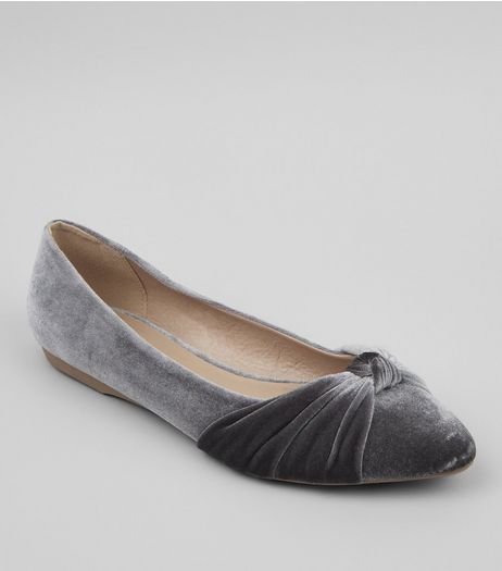Grey Velvet Knot Front Pumps | New Look