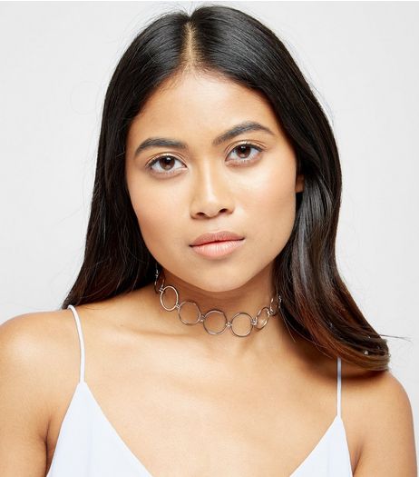 Silver Interlinking Circles Choker | New Look
