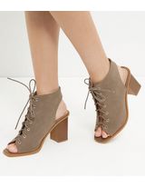 Wide Fit Light Brown Lace Up Peep Toe Block Heel Ankle Boots