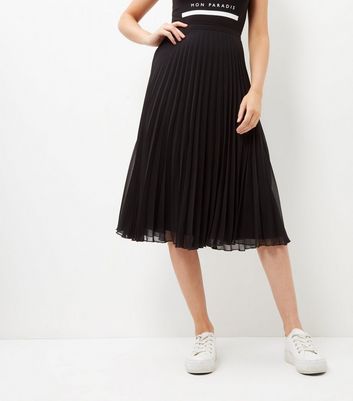 Black Chiffon Pleated Midi Skirt