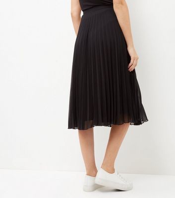 Black Chiffon Pleated Midi Skirt