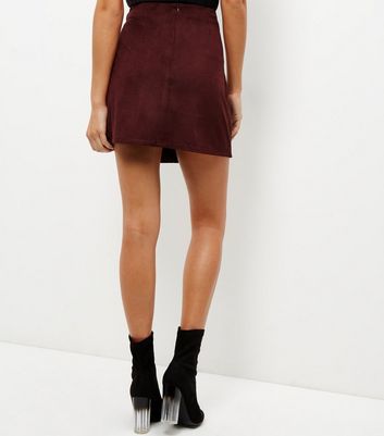 Burgundy Suedette Tie Wrap Front Mini Skirt