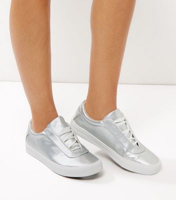 Sports Shoes | Womens Trainers & Plimsolls | New Look